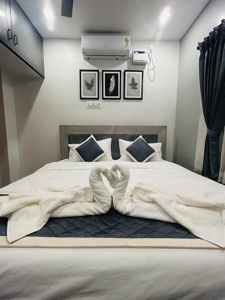 Deluxe Double Room photo 2
