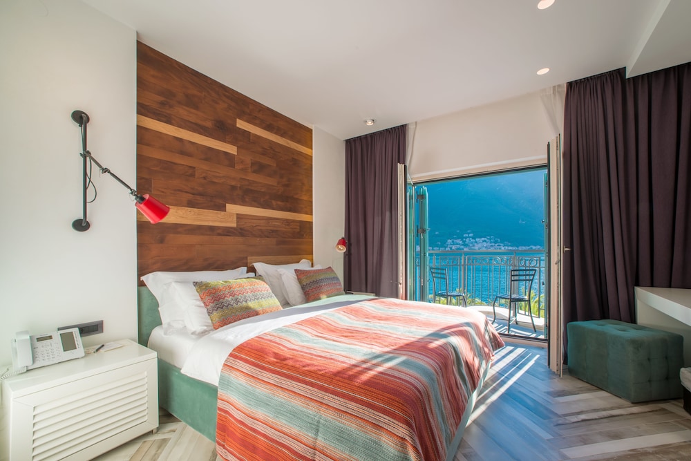 Superior Double Room - Photo 2
