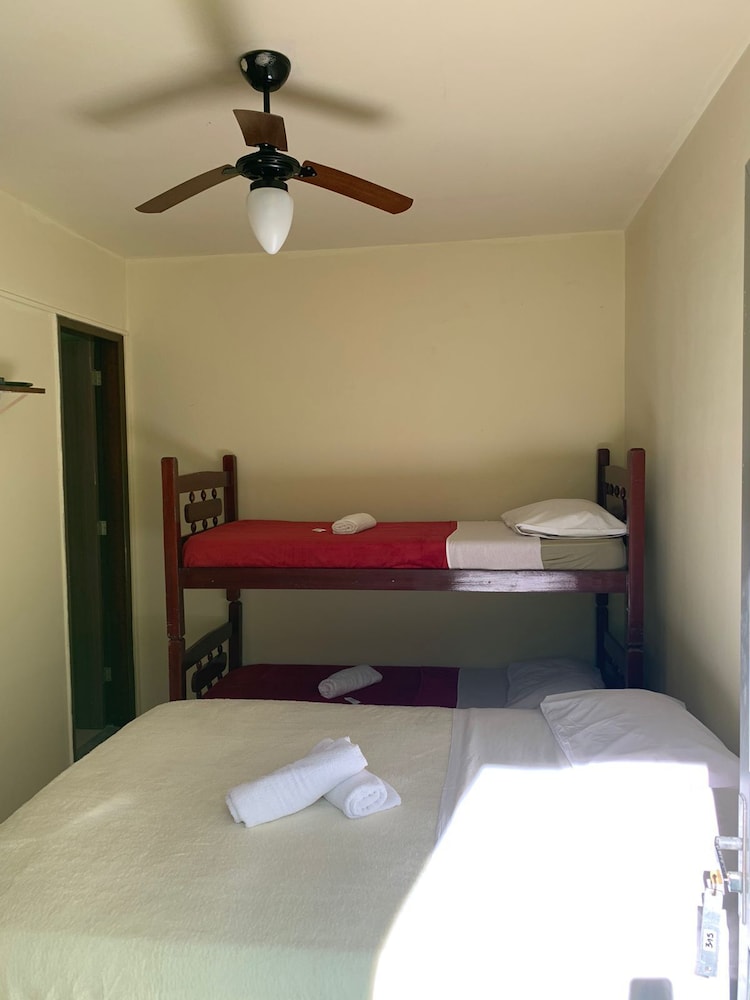 Basic Quadruple Room - Photo 3
