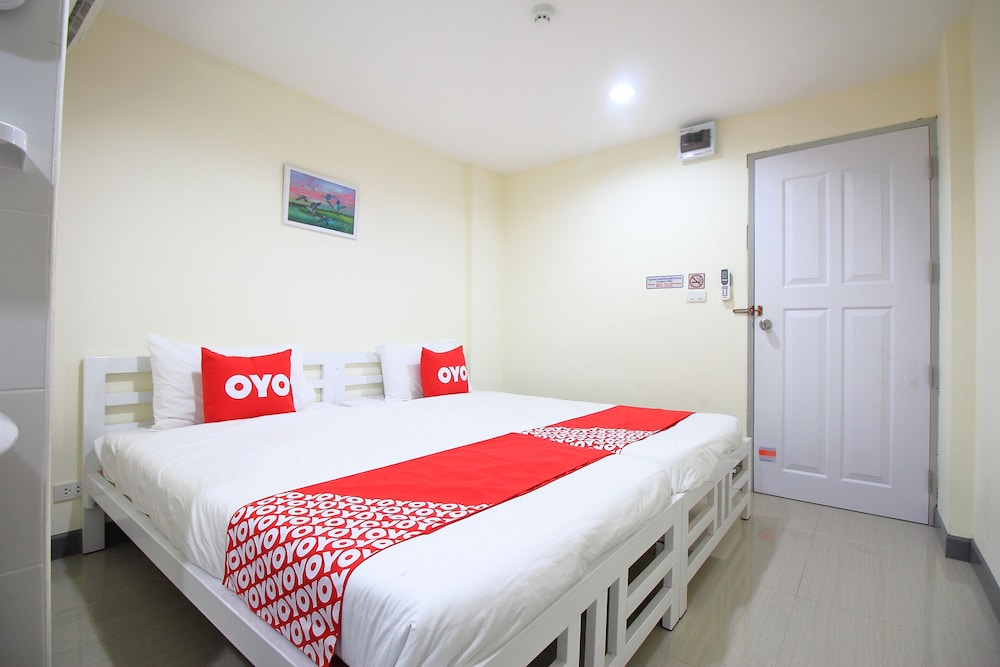 Standard Twin Room photo 2