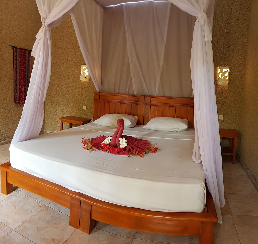 Deluxe Double or Twin Room photo 2