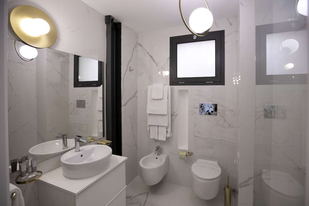 Standard Room - Photo 3