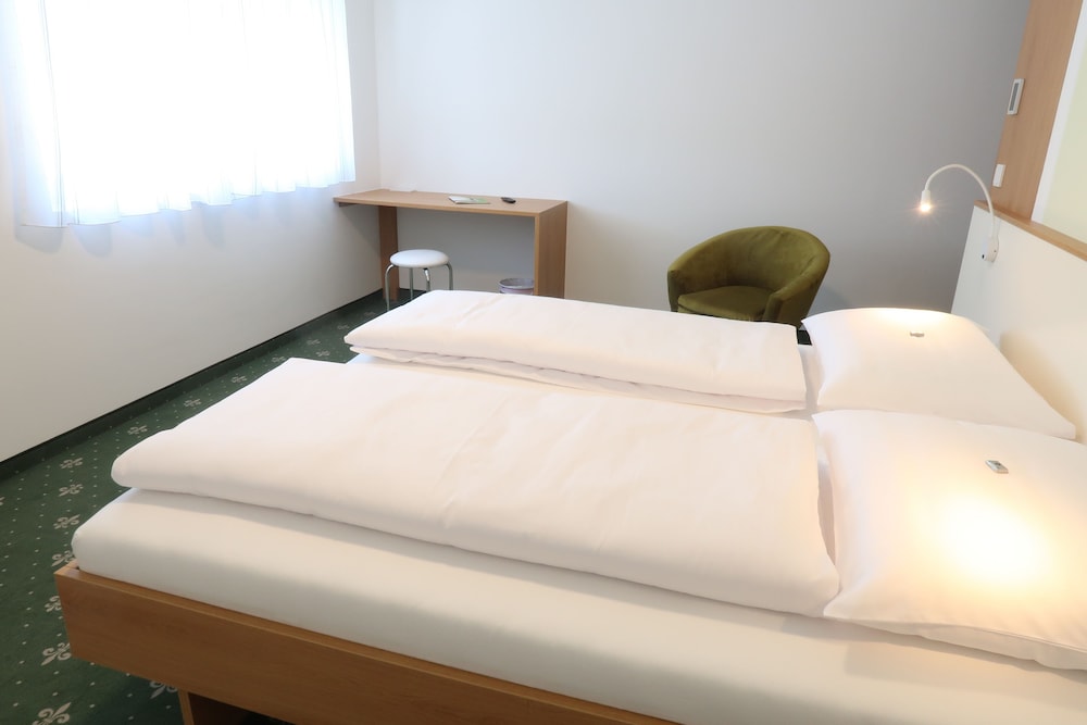 Comfort Double or Twin Room