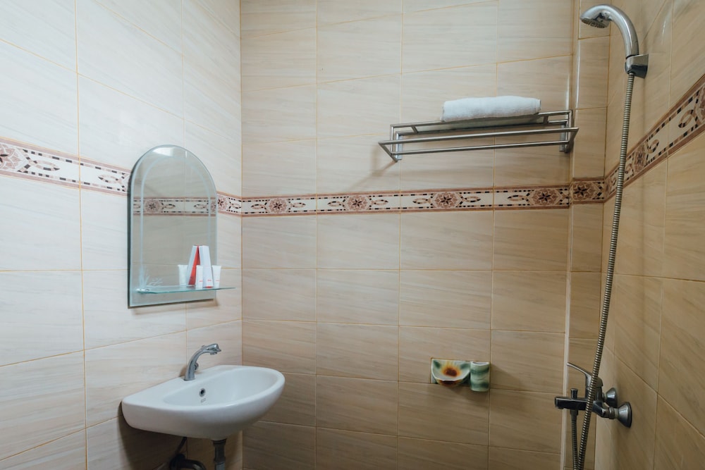 Deluxe Twin Room photo 3