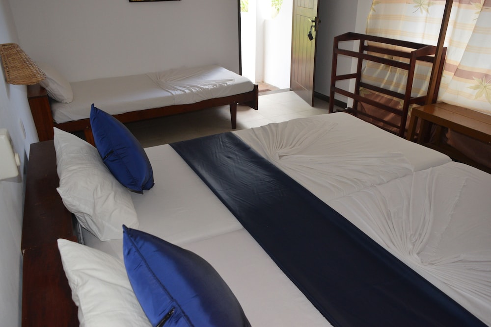 Standard Room (Ac) photo 3