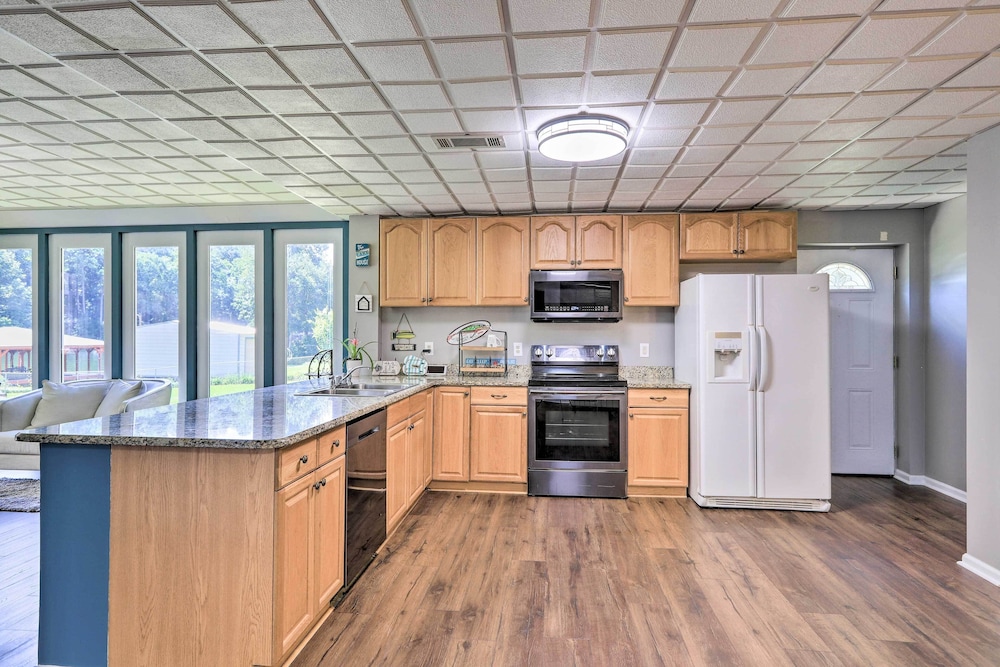 House (2 Bedrooms) photo 2