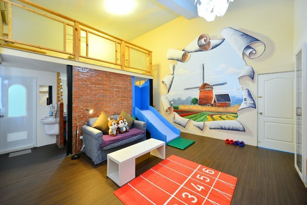Family Quadruple Room photo 1