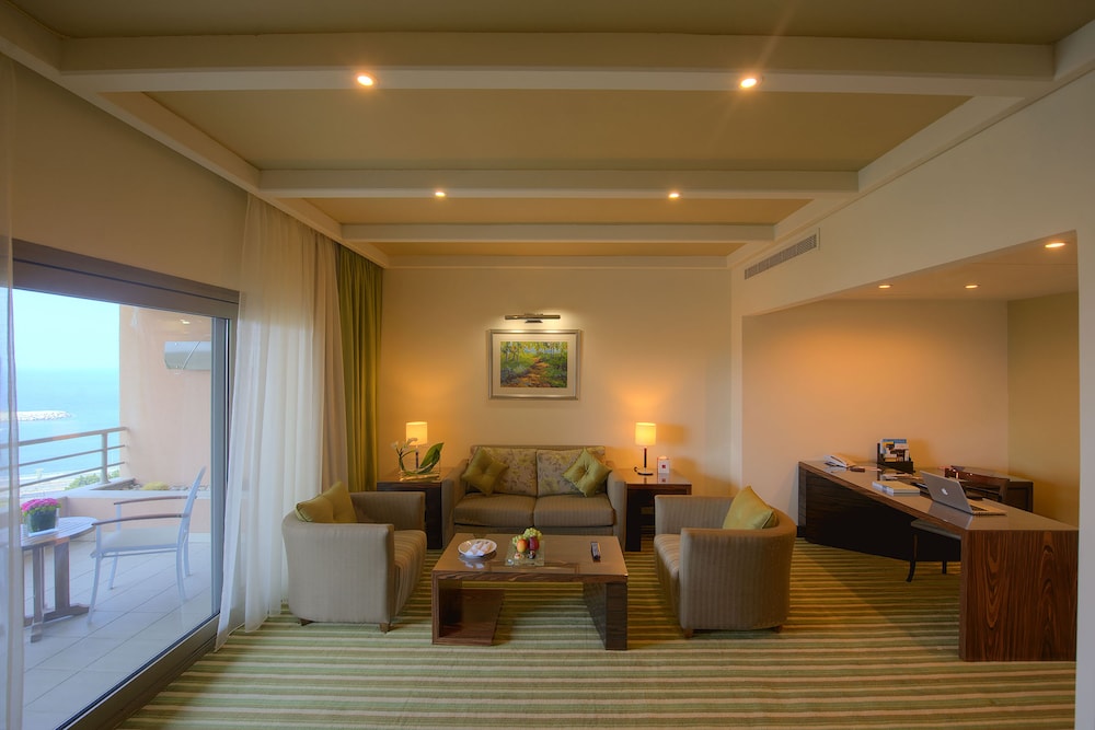 Junior Suite, 1 Queen Bed