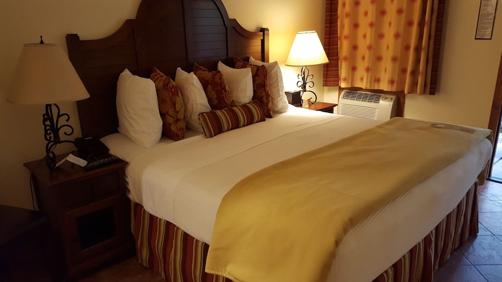 Grand Room photo 1