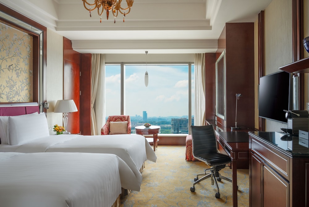 Deluxe Room, 2 Twin Beds, River View - Photo 4