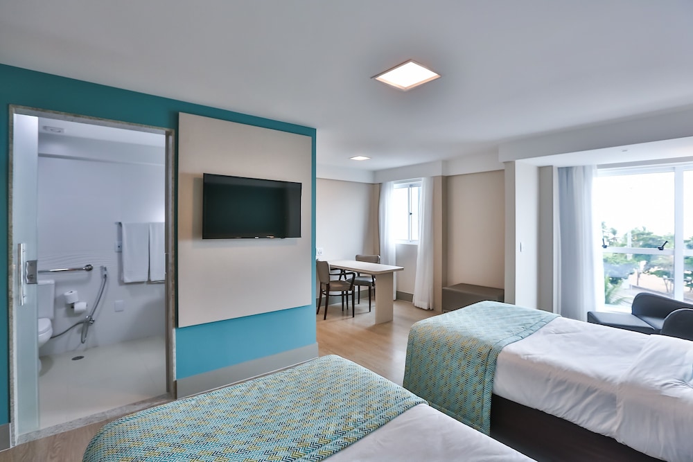 Superior Twin Suite Handicapped