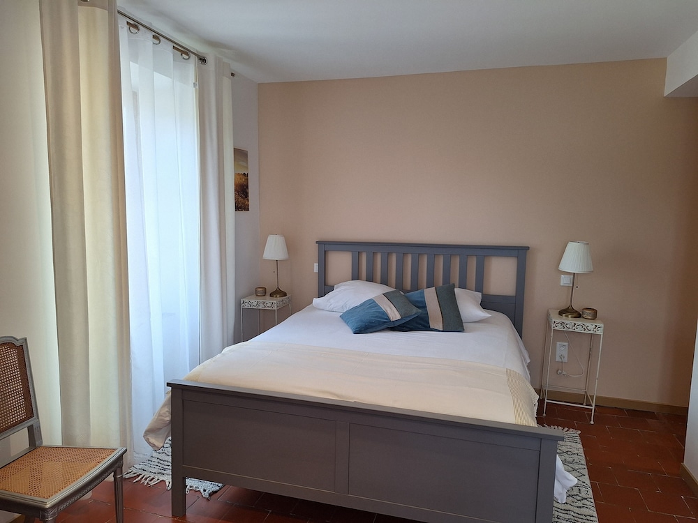 Room rosewood photo 1