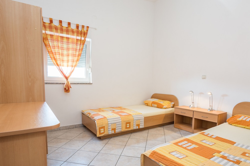 Apartment, 2 Bedrooms (A3)