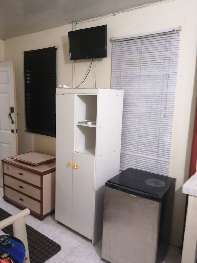 Economy Studio photo 2