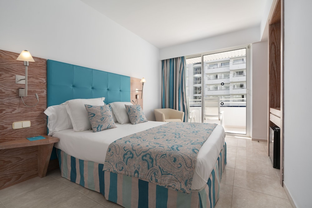 Double Room, Balcony