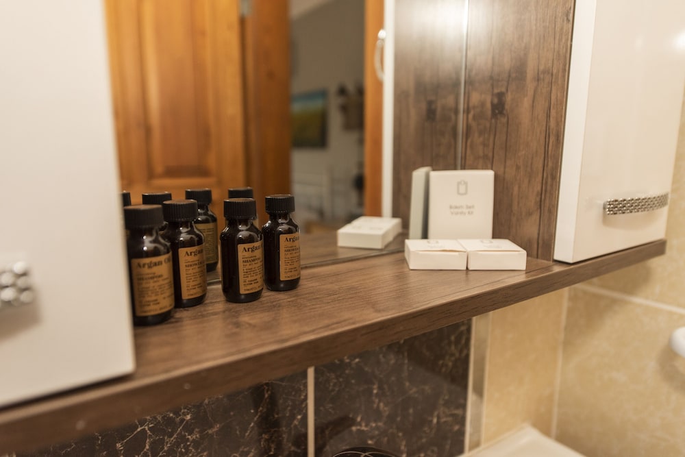 Deluxe Double Or Twin Room, Private Bathroom, Mountain View photo 2
