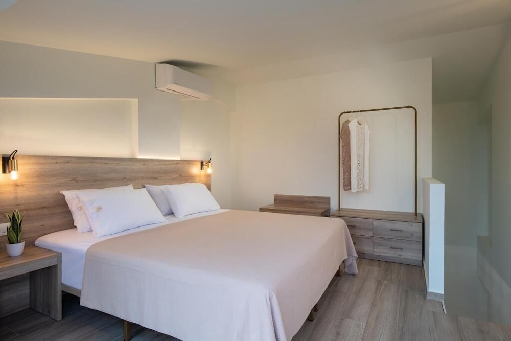 Suite, Sea View photo 2