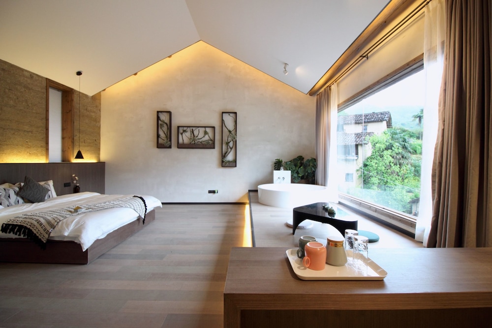 Elite Double Room(2nd Floor)