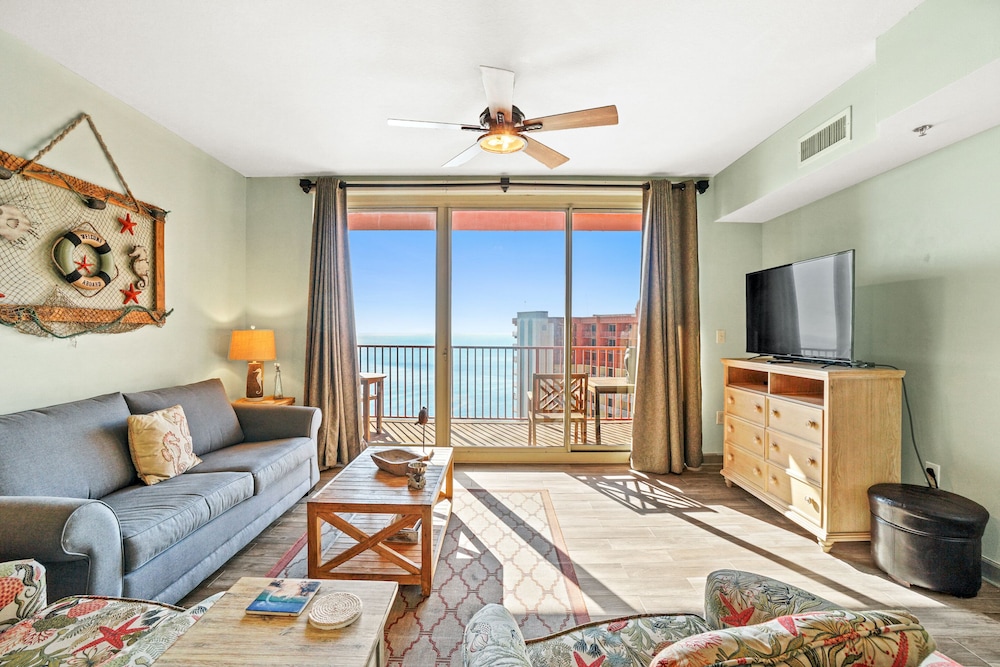 Condo, 2 Bedrooms, Sea View (2317)