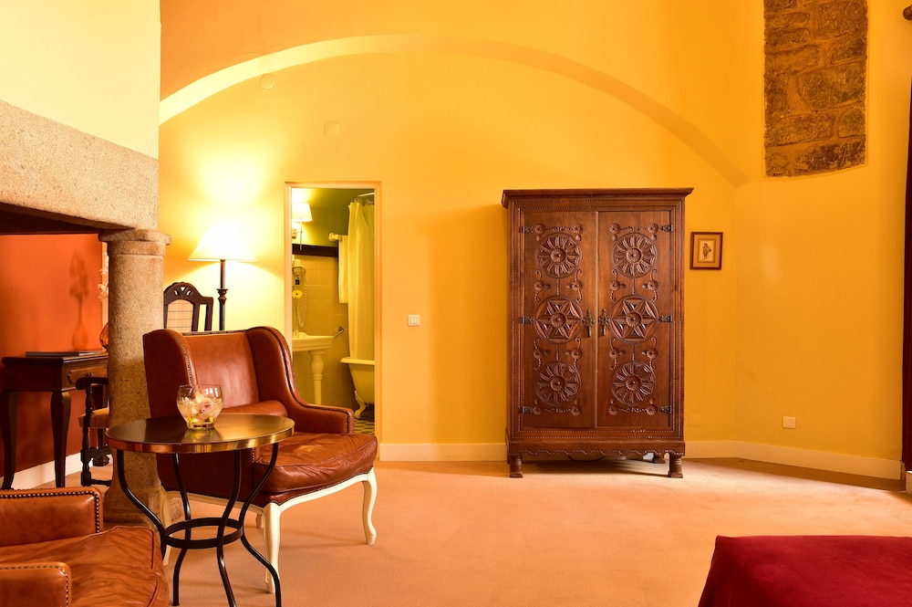 Family Room (Superior Twin Bed) - Photo 3