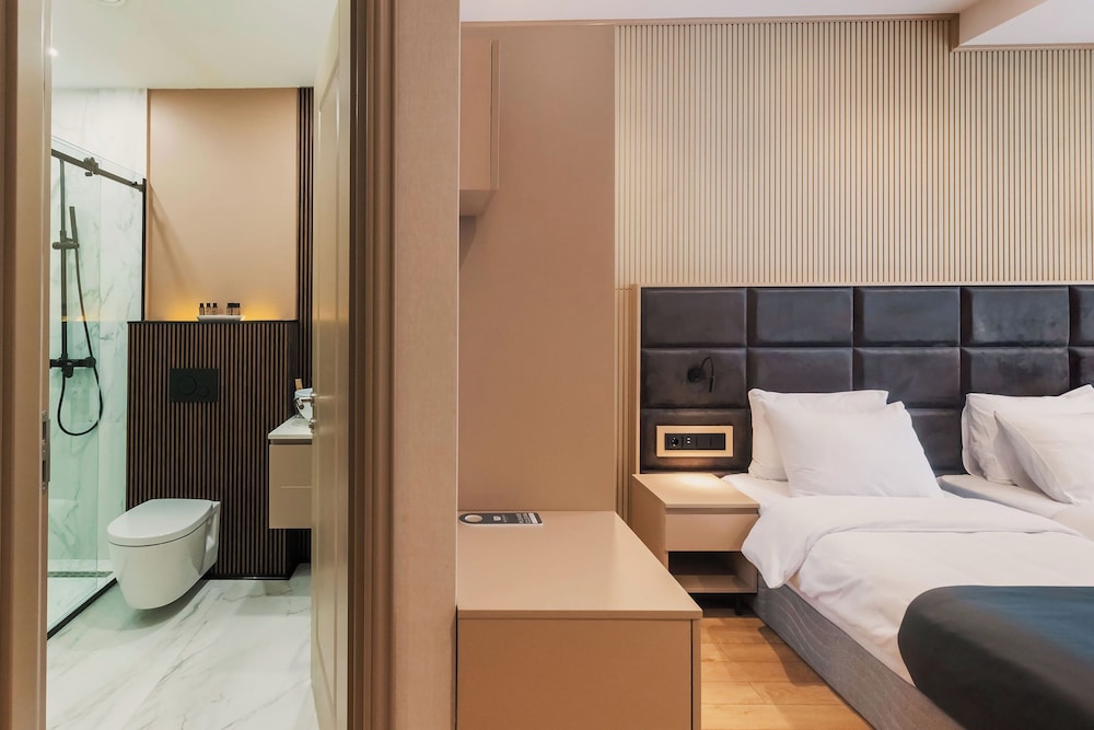 Standard Twin Room photo 3