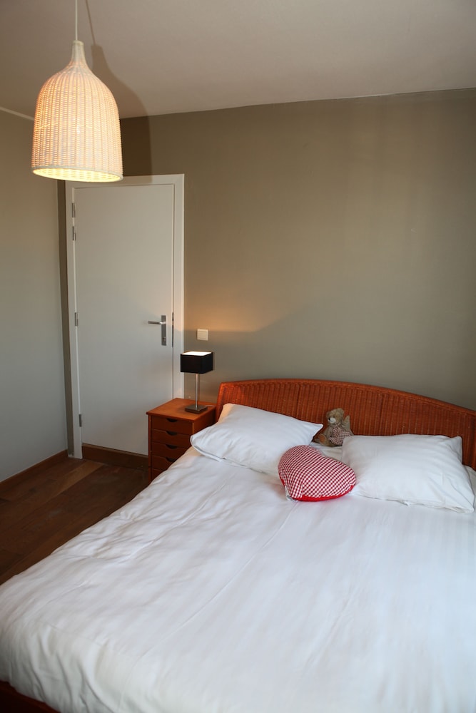 Family Room (6 adults) - Photo 1