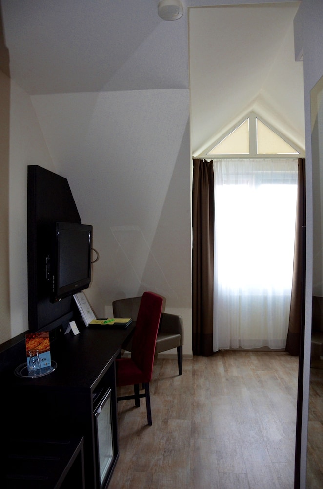 Standard Single Room photo 2