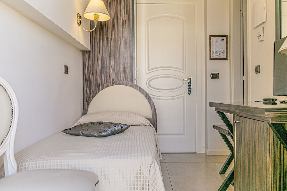 Standard Single Room photo 1