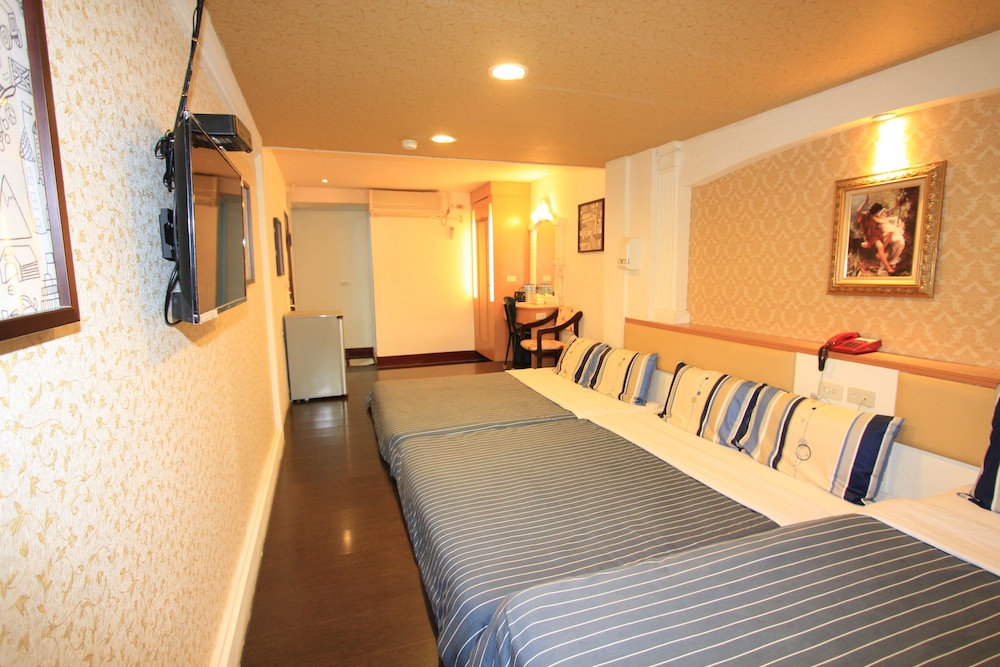 Deluxe Room For 6