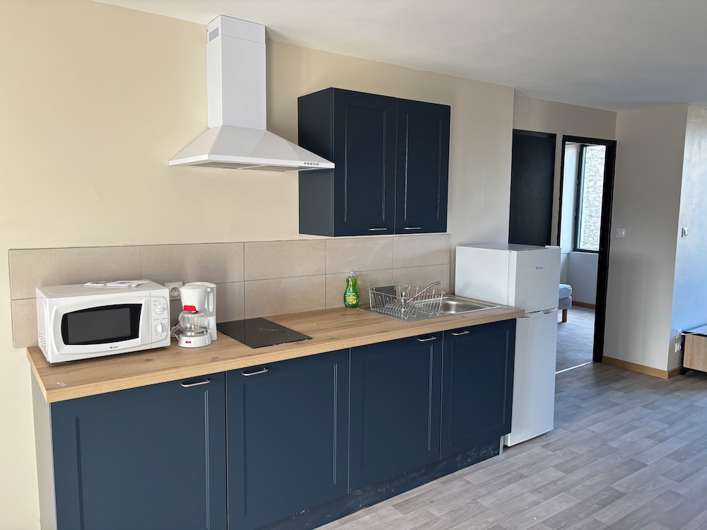 Basic Apartment