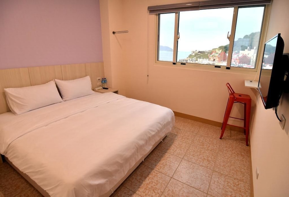 Basic Double Room photo 3