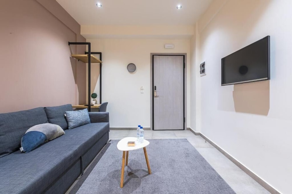Superior Studio Suite (Andromeda) photo 3