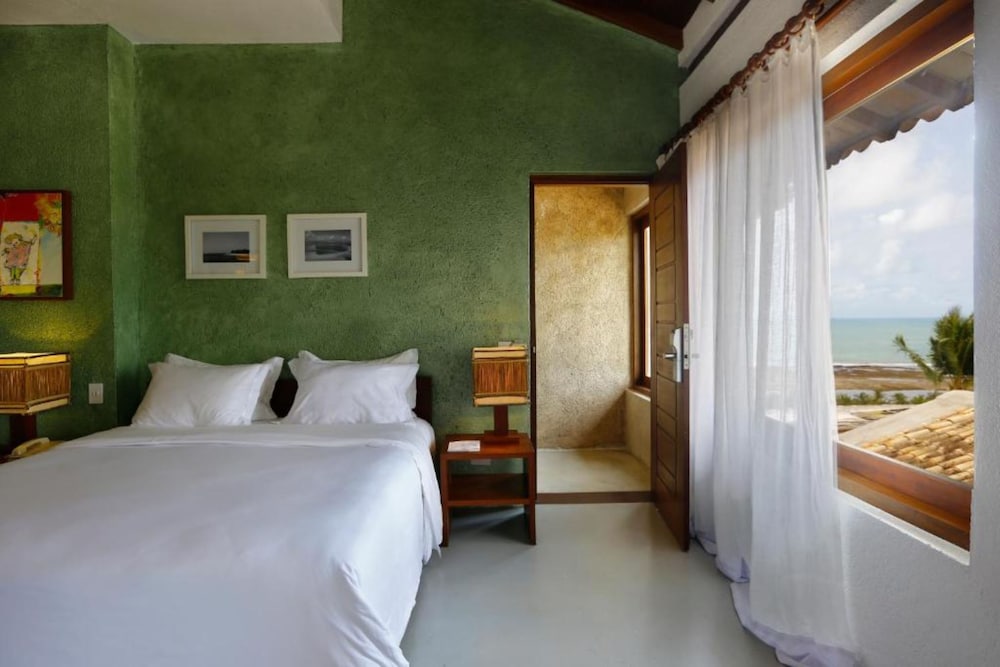 Deluxe Triple Room, Partial Sea View