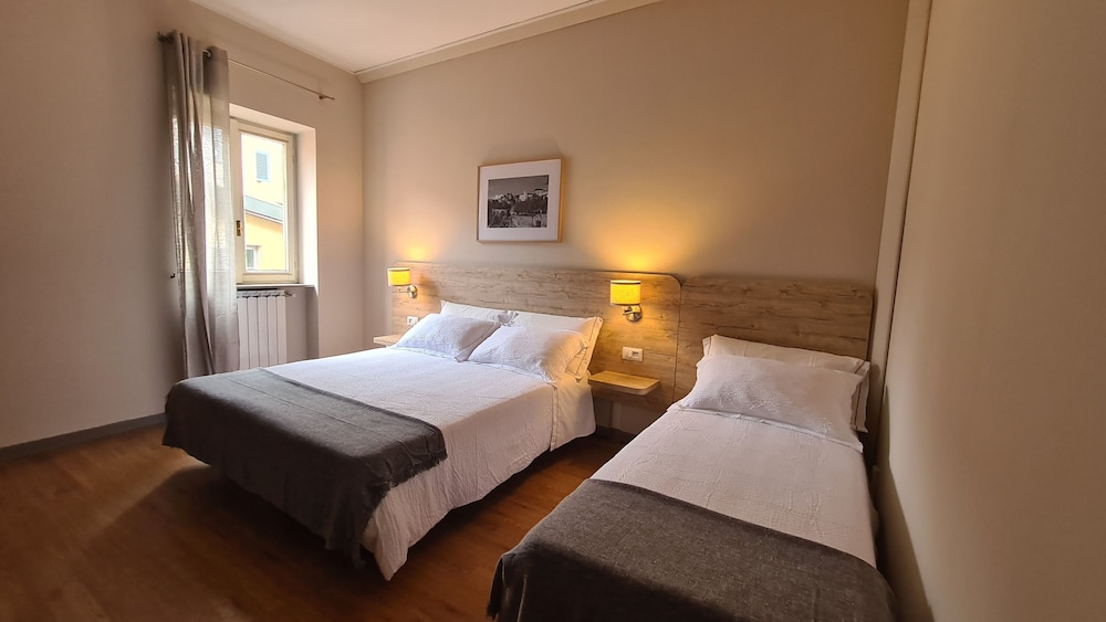 Superior Triple Room - Photo 1