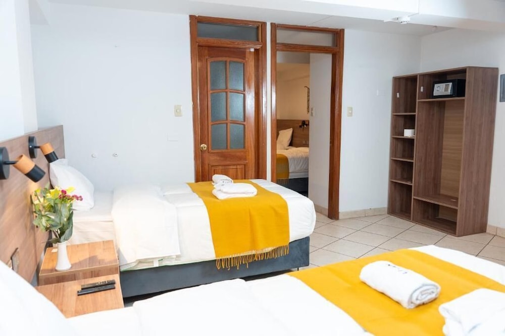 Comfort Quadruple Room, City View