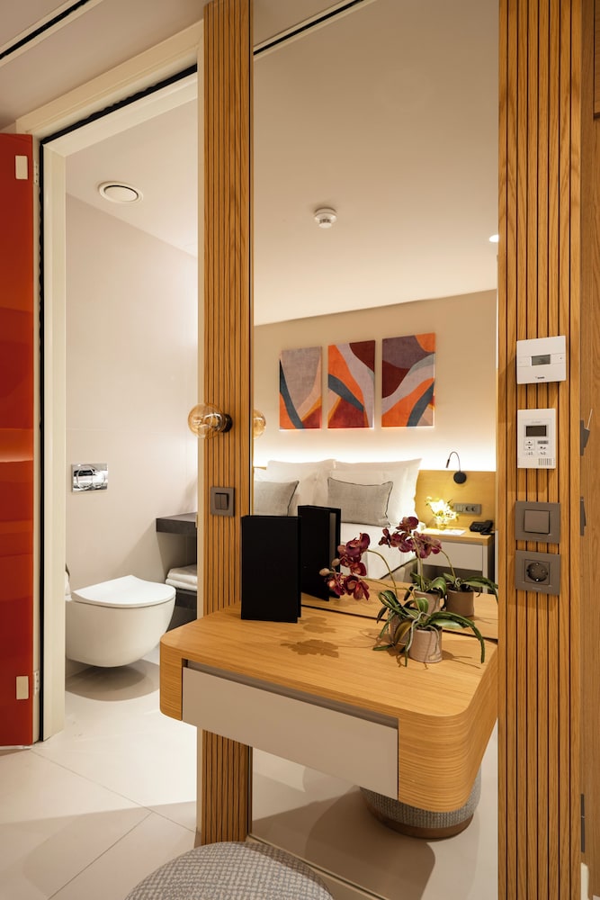 Economy Double Room, Non Smoking photo 2
