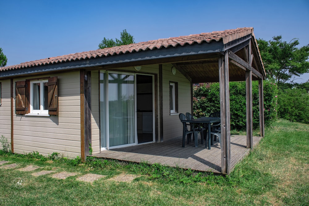 Chalet, 2 Bedrooms, Terrace (for 4 People) photo 1