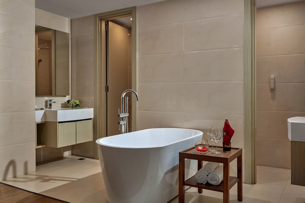 Royal Suite - Photo 3