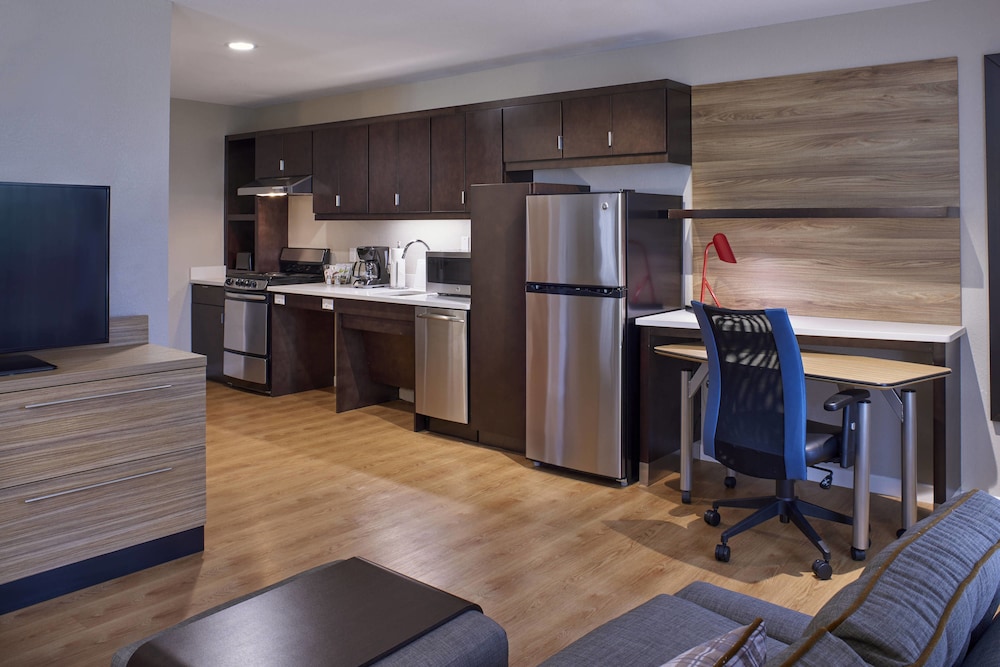 Suite, 1 Bedroom (Mobility Accessible, Tub)