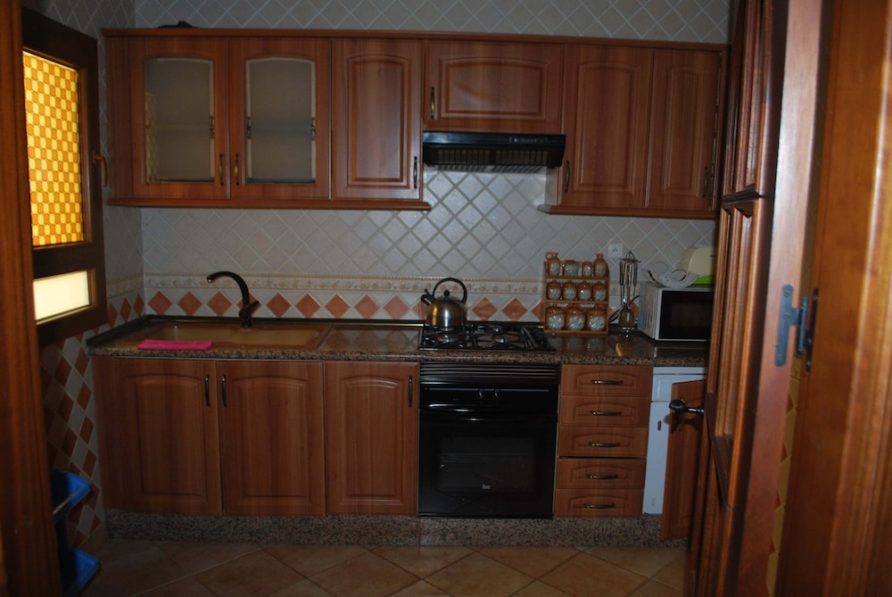 Apartment, 2 Bedrooms, Garden View photo 3