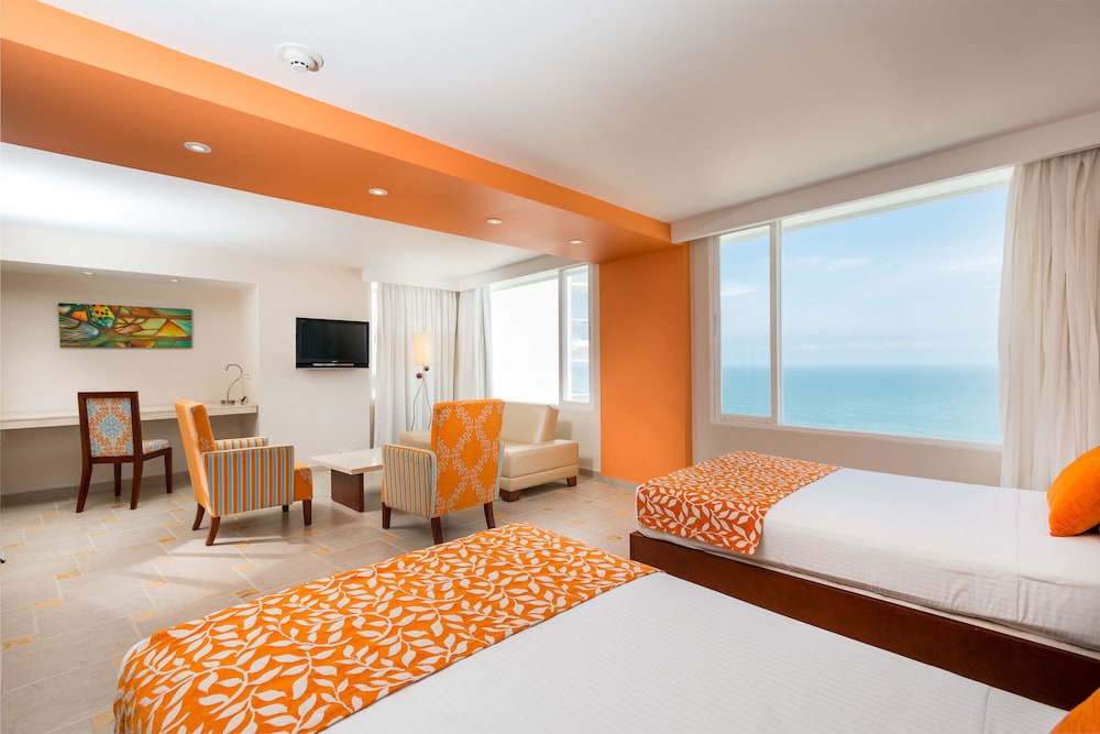 Superior Twin Room, Ocean View - Photo 13