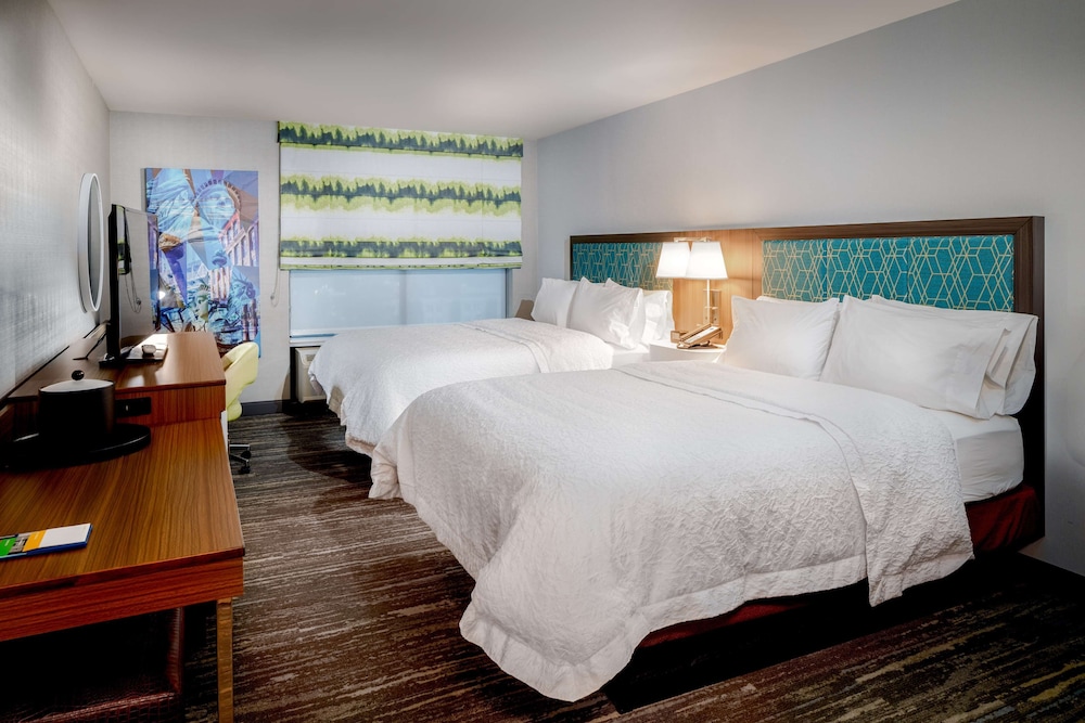Room, 2 Queen Beds, Accessible photo 2
