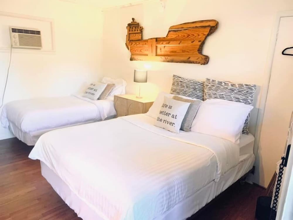 Standard Room, Multiple Beds photo 1