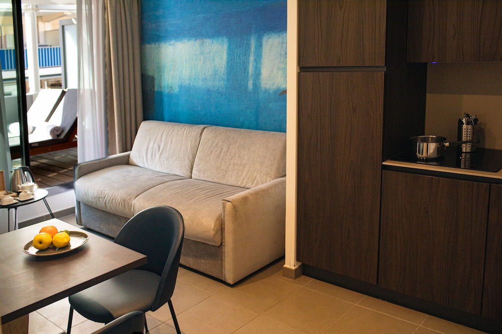 Design Apartment, Terrace, City View - Photo 6