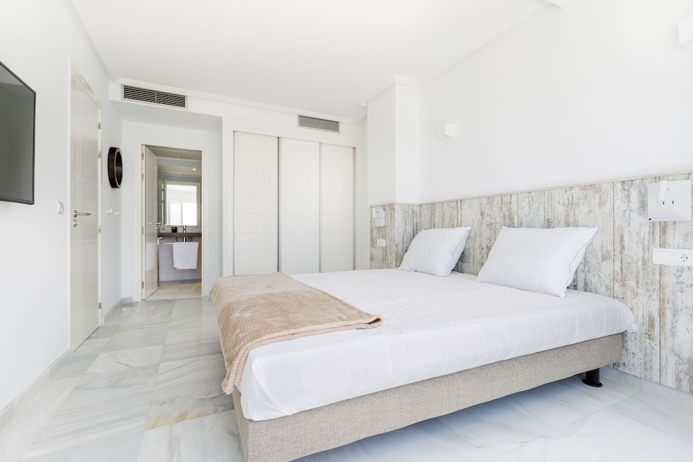 Superior Apartment, 1 Bedroom, Terrace, Sea View (Almadraba)