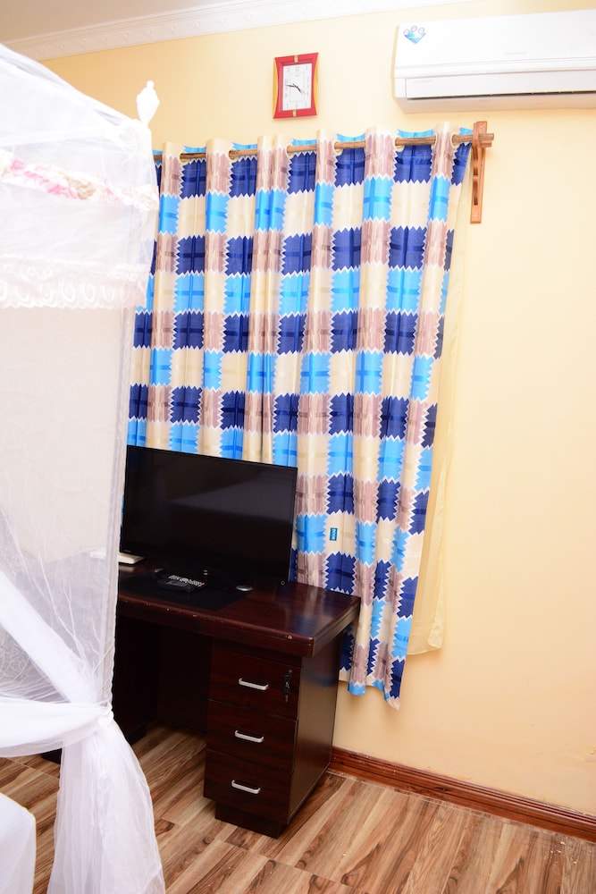 Standard Room photo 3