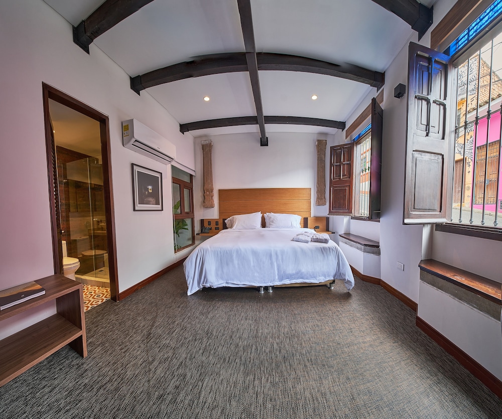 Premium Room - Photo 3