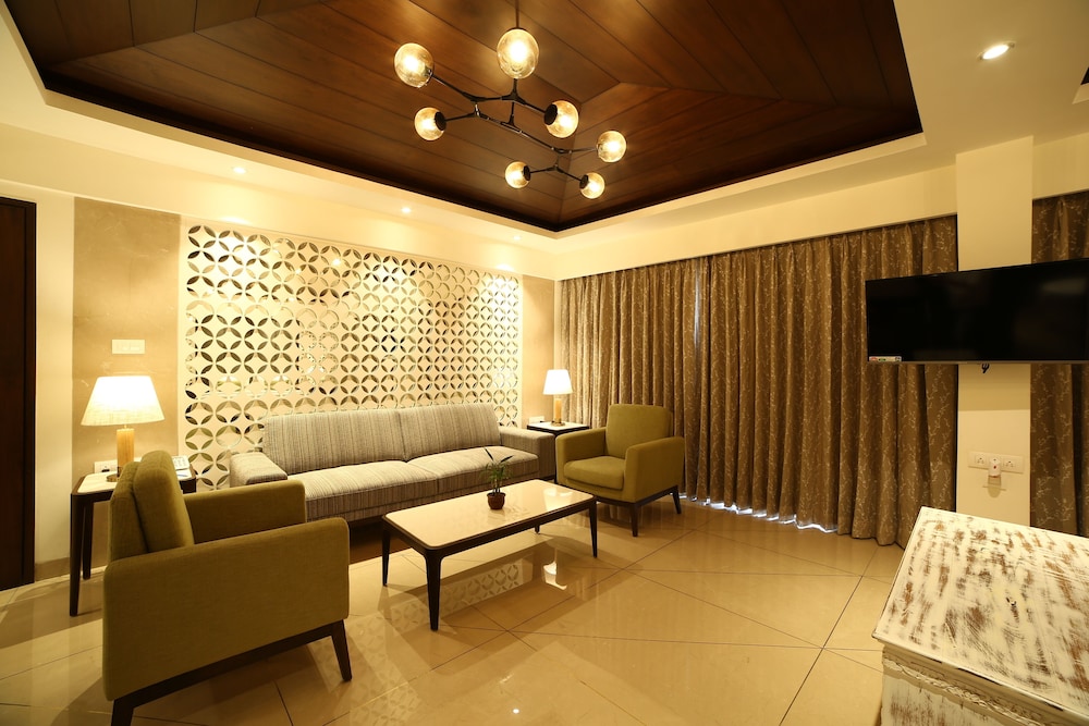 Royal Suite - Photo 4