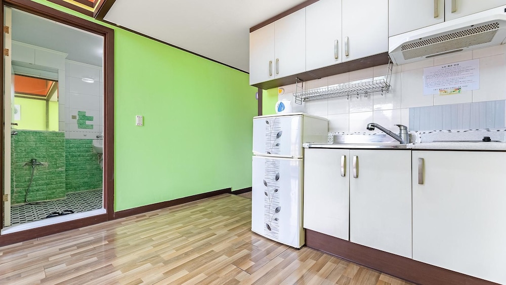 Basic Room, 1 Bedroom (Ga 6ho) - Photo 2