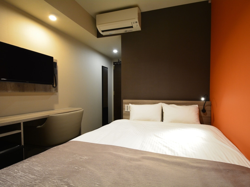 Basic Double Room